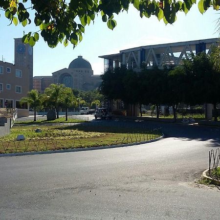 Hospedaria Servos De Maria Aparecida  Extérieur photo